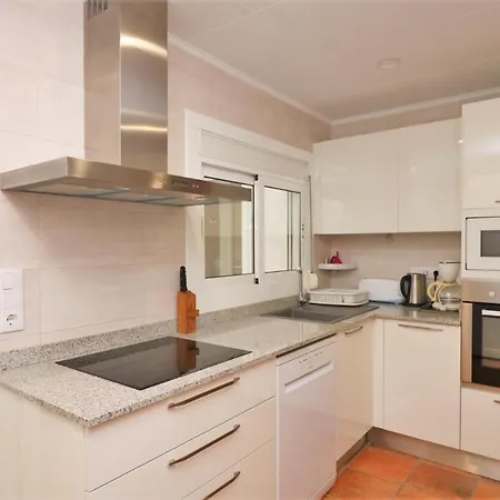 Riera Ginjolers Apartman Roses