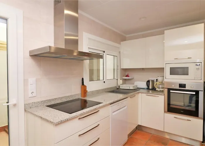 Riera Ginjolers Apartman Roses